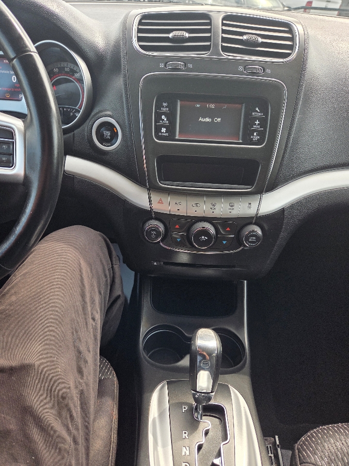 2014 Dodge Journey SXT photo 23