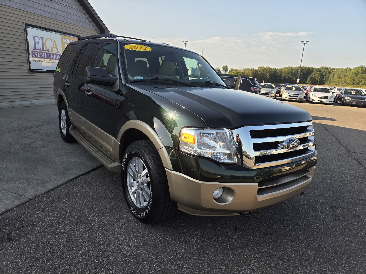 2013 Ford Expedition XLT King Ranch photo 2