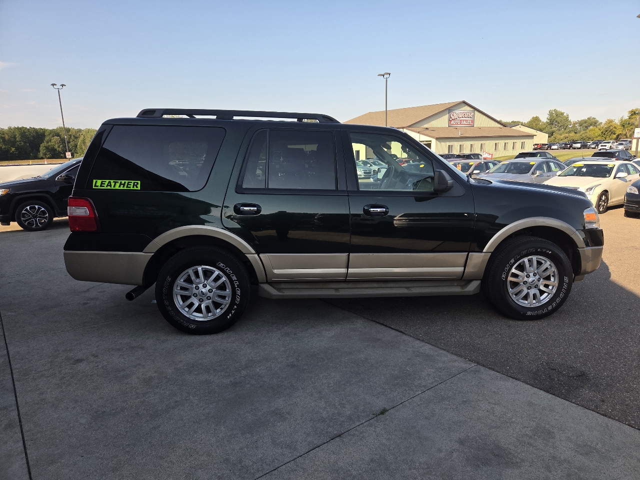 2013 Ford Expedition XLT King Ranch photo 3