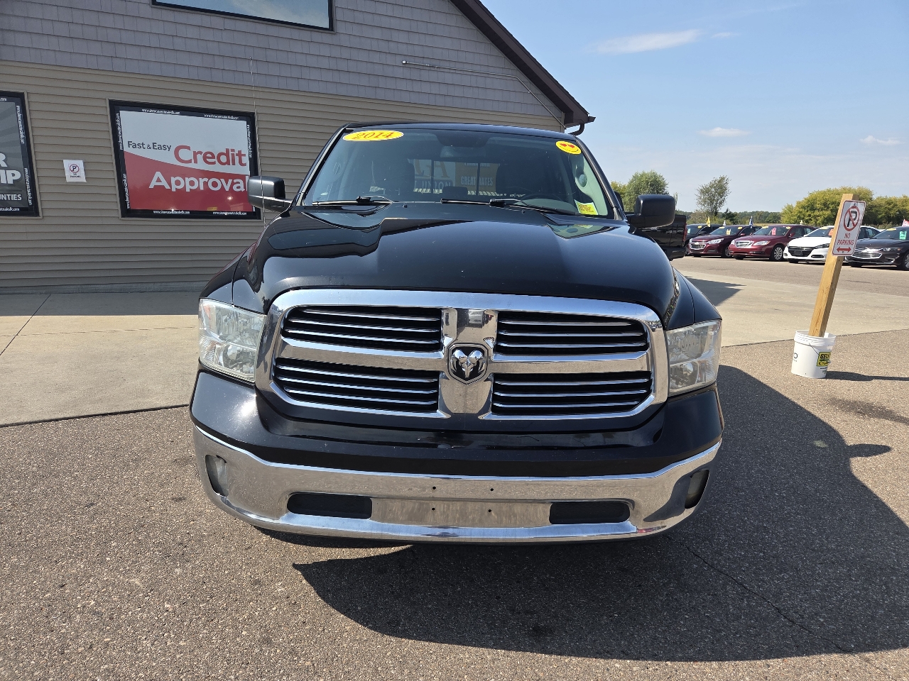 2014 Ram 1500 Big Horn photo 2