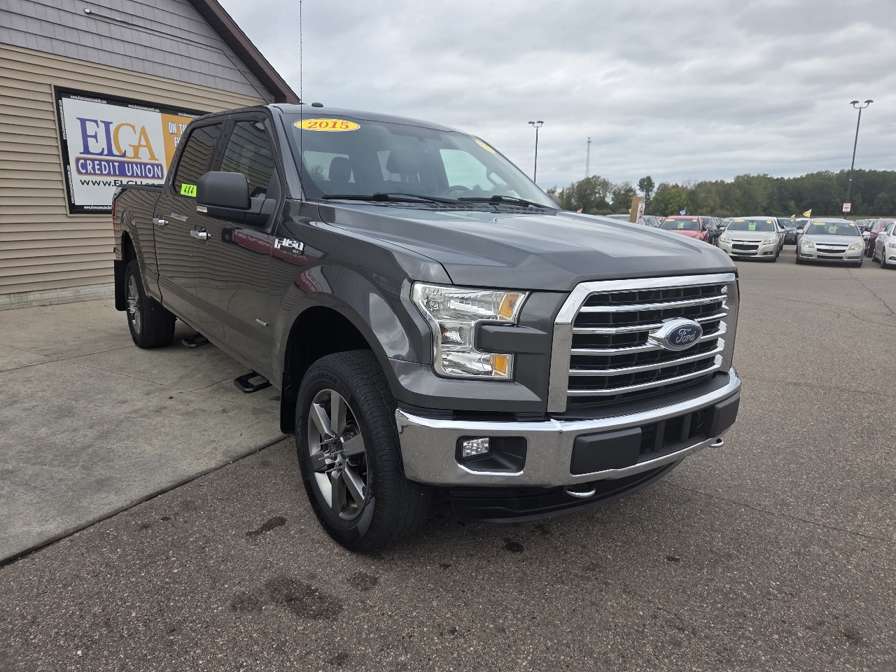 2015 Ford F-150 XLT photo 3