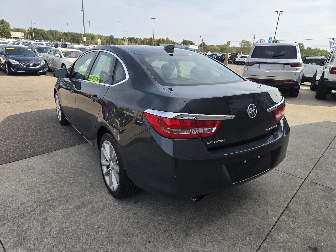 2016 Buick Verano Base photo 6