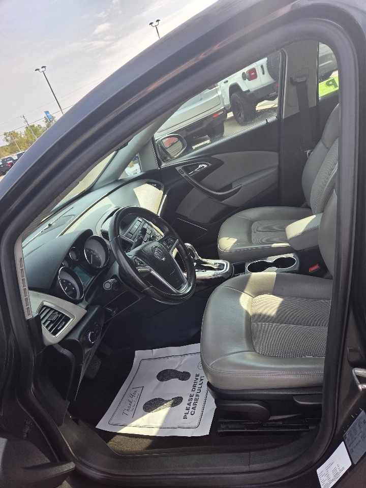 2016 Buick Verano Base photo 8