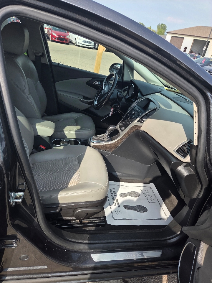 2016 Buick Verano Base photo 14