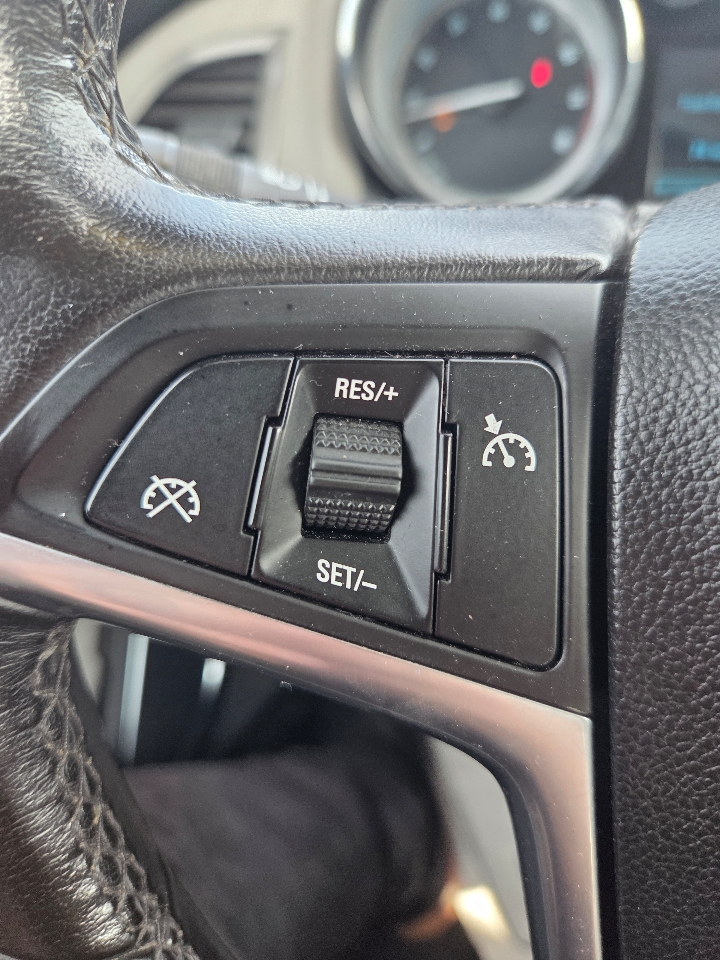 2016 Buick Verano Base photo 17