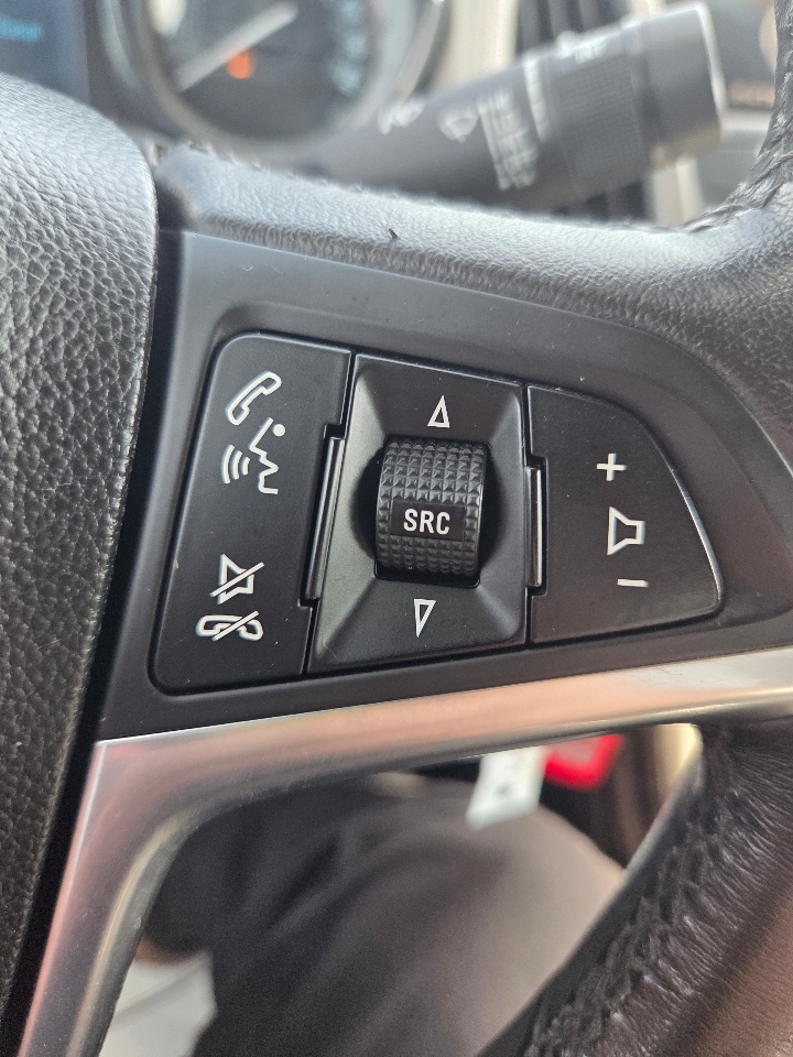 2016 Buick Verano Base photo 18