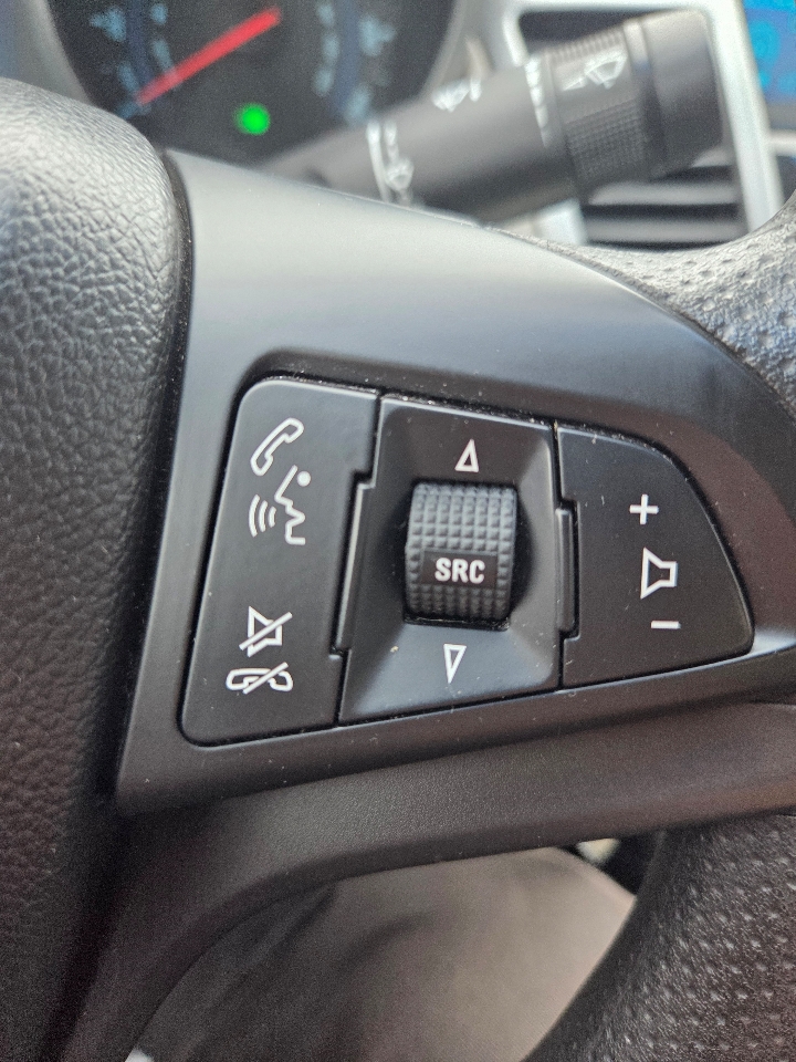 Chevrolet Cruze 2LS 2011