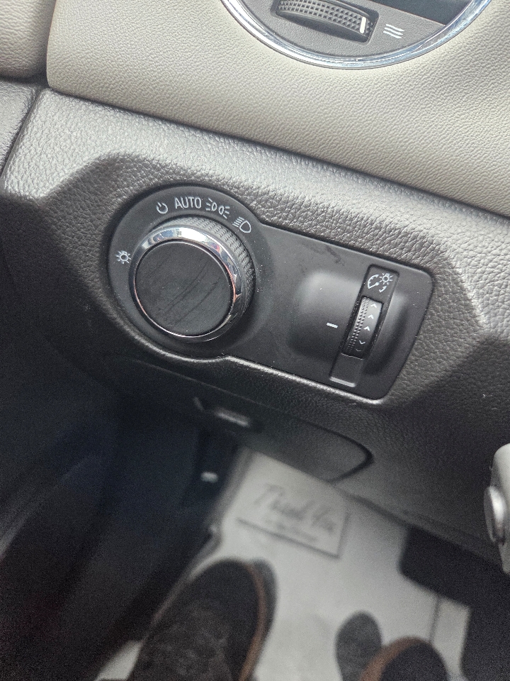 Chevrolet Cruze 2LS 2011