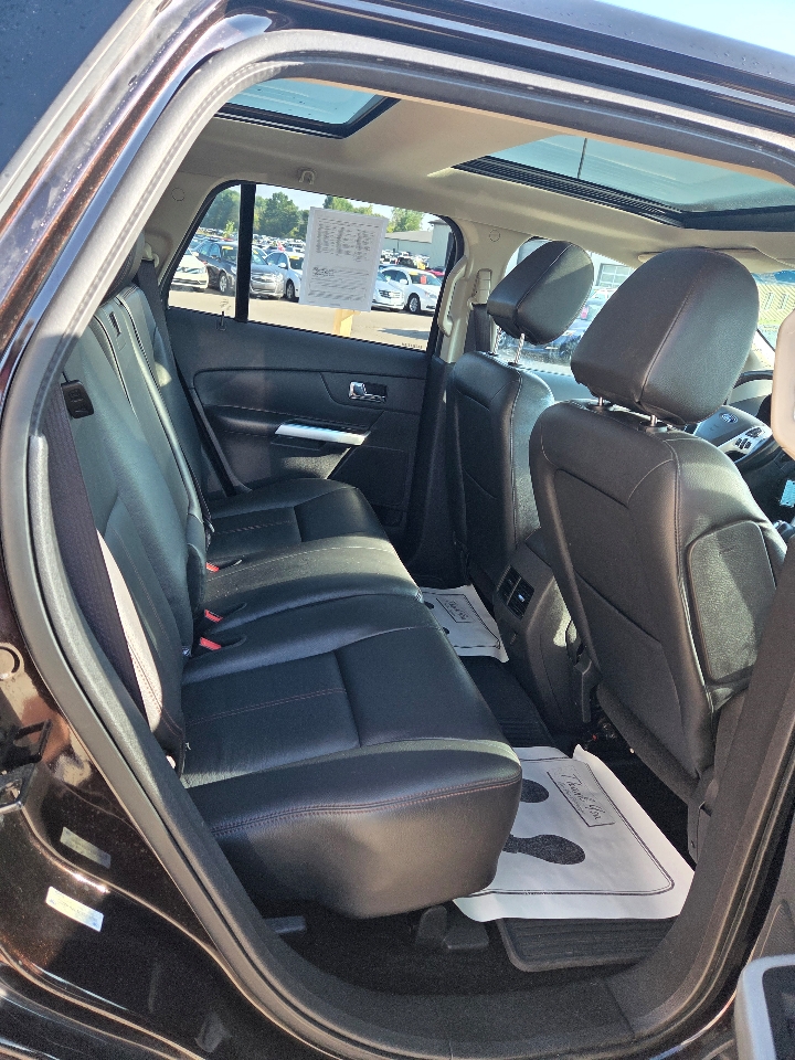 2013 Ford Edge SEL photo 12