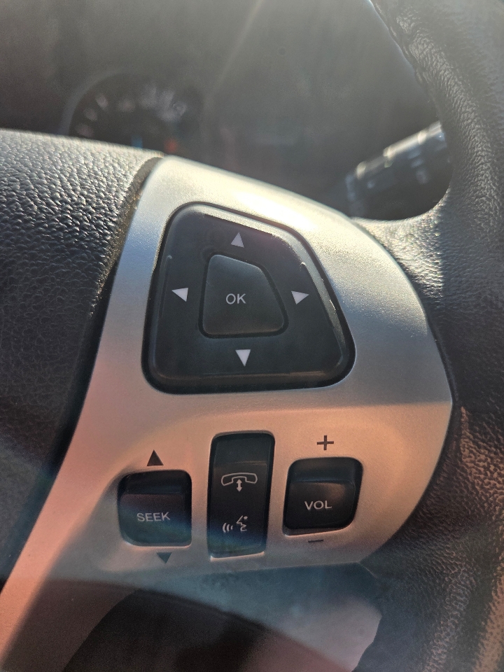 2013 Ford Edge SEL photo 17