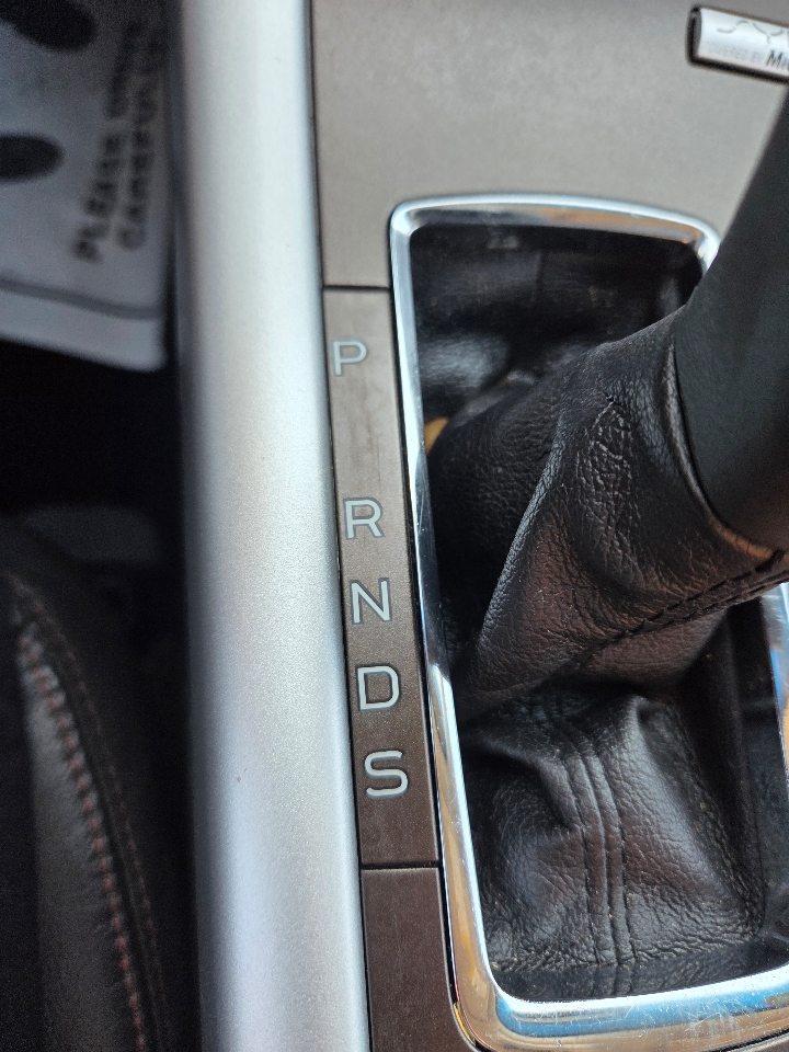 2013 Ford Edge SEL photo 26