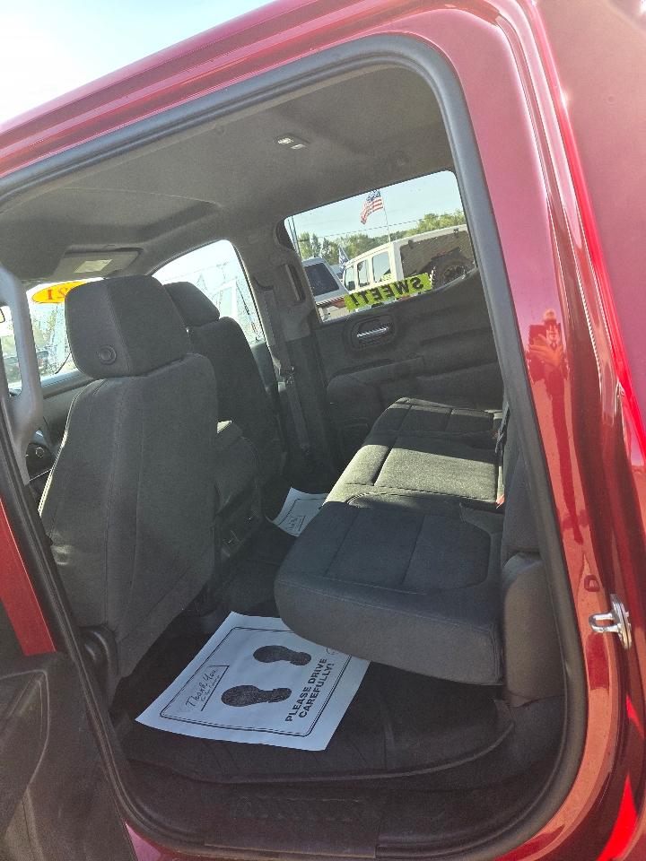 2021 Chevrolet Silverado 1500 Custom photo 11