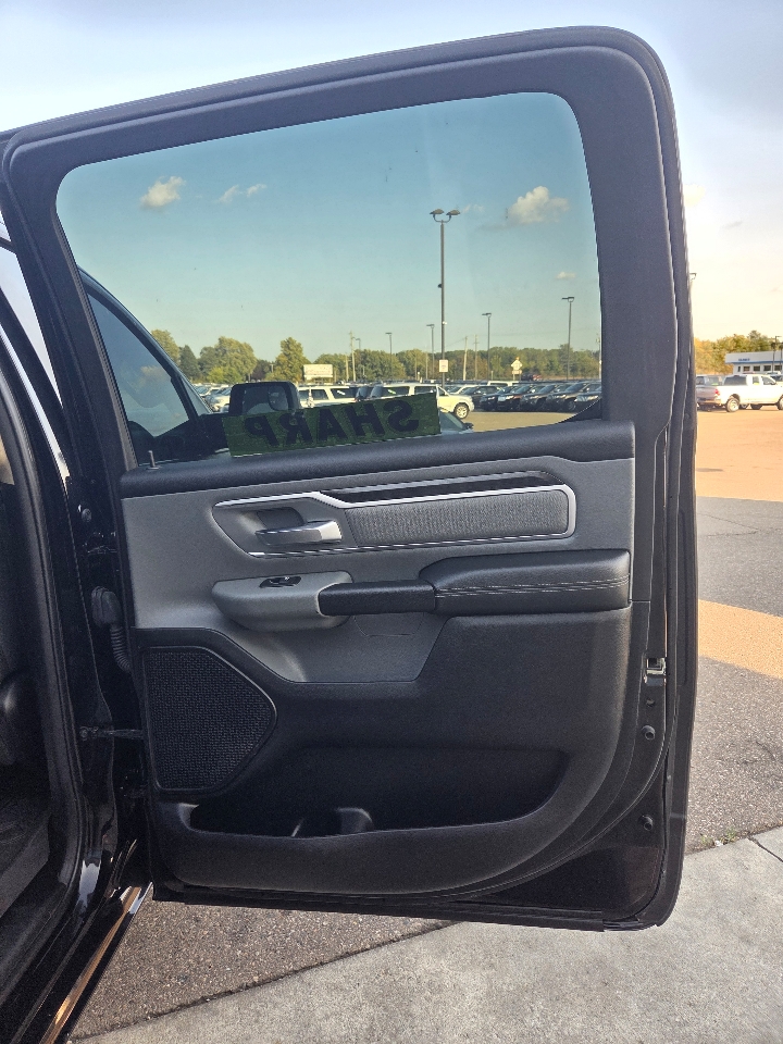 2020 Ram 1500 Big Horn photo 14