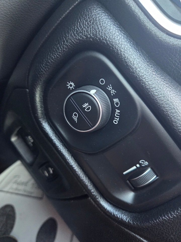 2020 Ram 1500 Big Horn photo 23