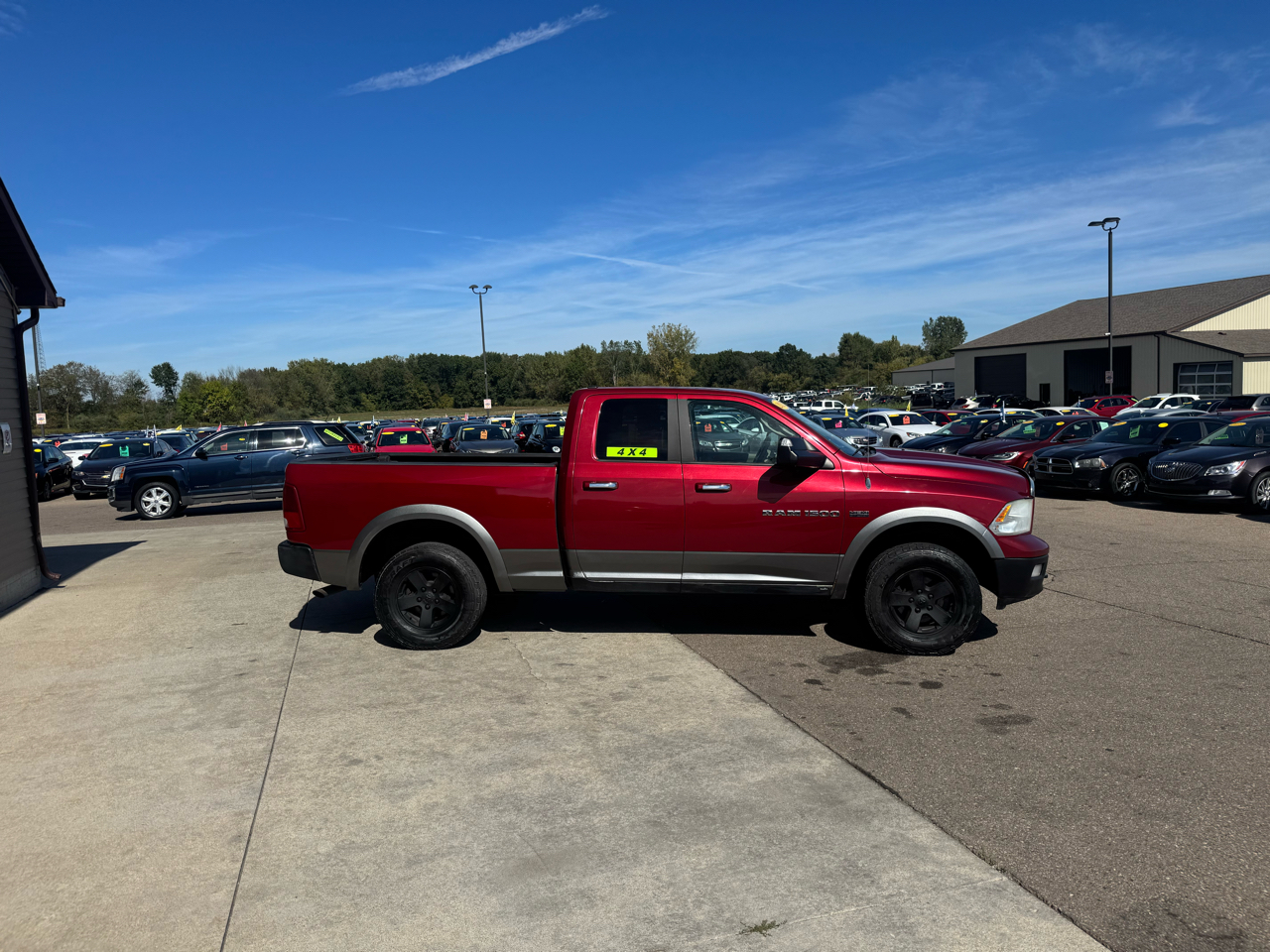 2011 Ram 1500 SLT photo 3