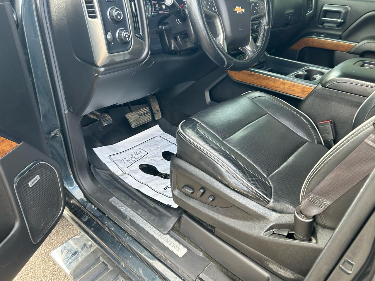 Chevrolet Silverado 1500 High Country Crew Cab Short Box 4WD 2017