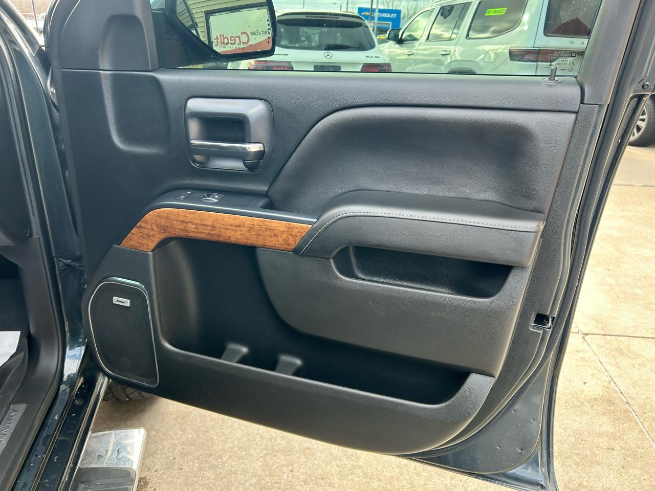 Chevrolet Silverado 1500 High Country Crew Cab Short Box 4WD 2017