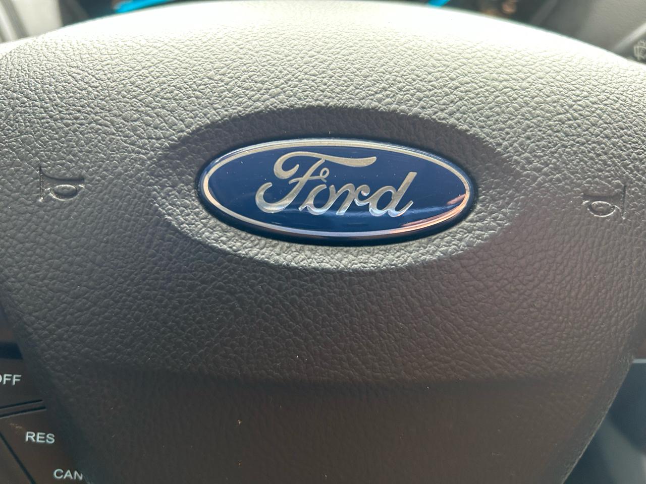 Ford Escape SE FWD 2017