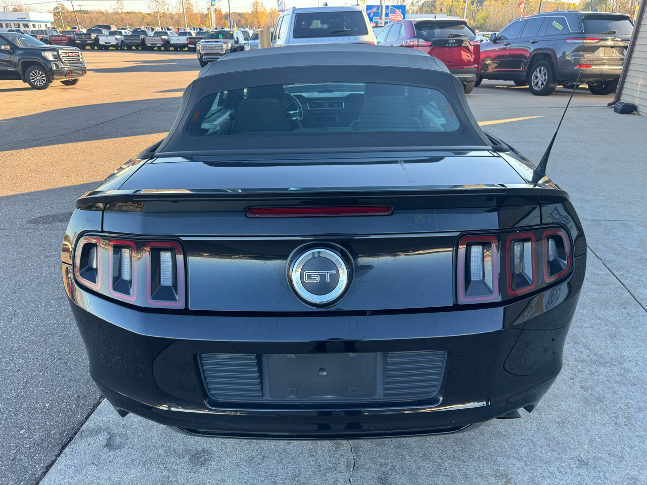 Ford Mustang GT convertible 2014
