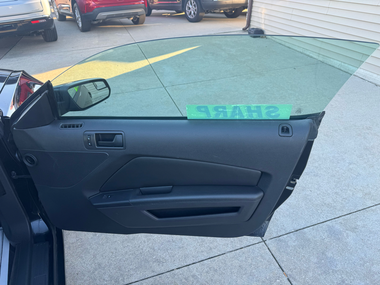 Ford Mustang GT convertible 2014