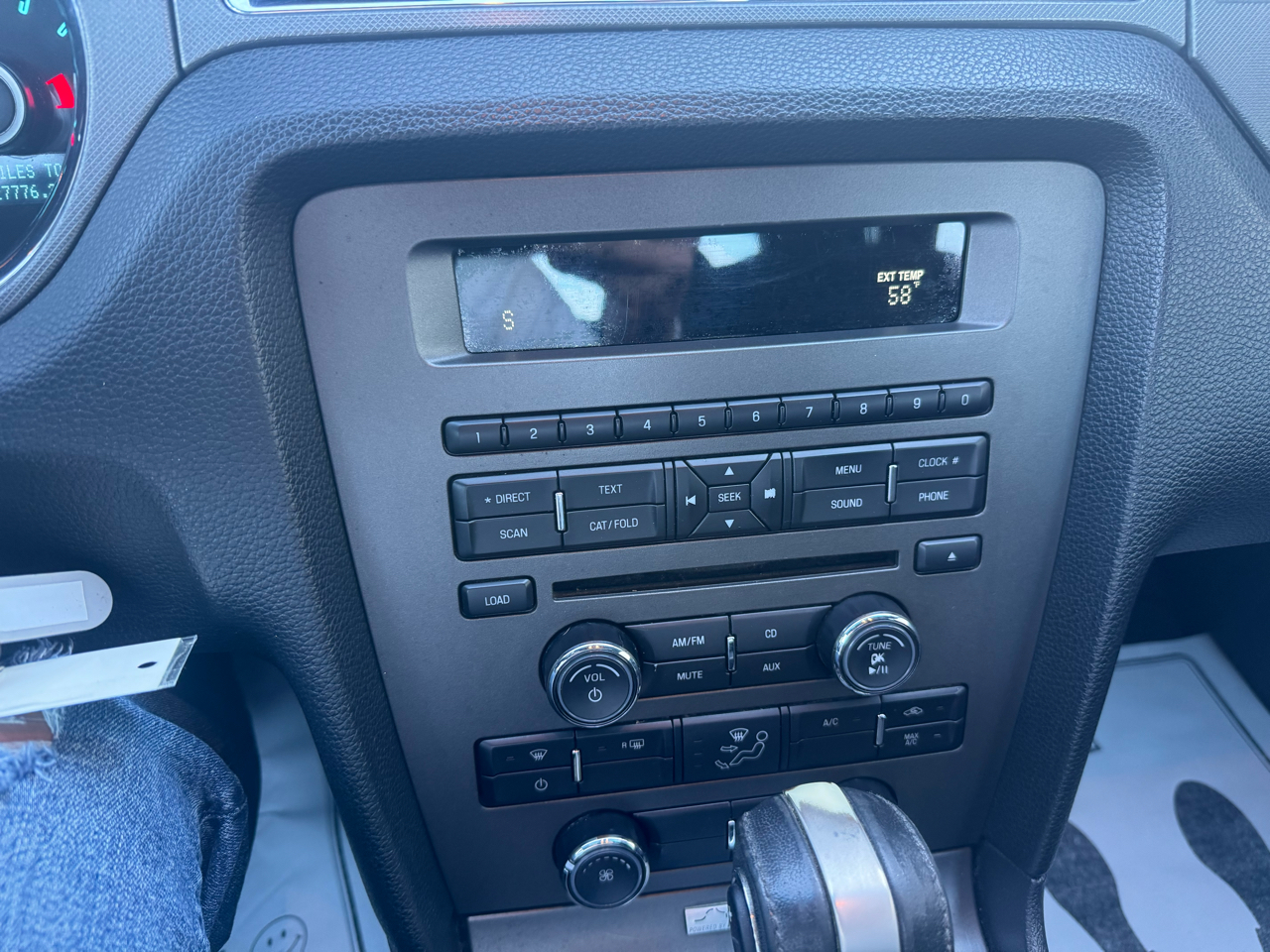 Ford Mustang GT convertible 2014