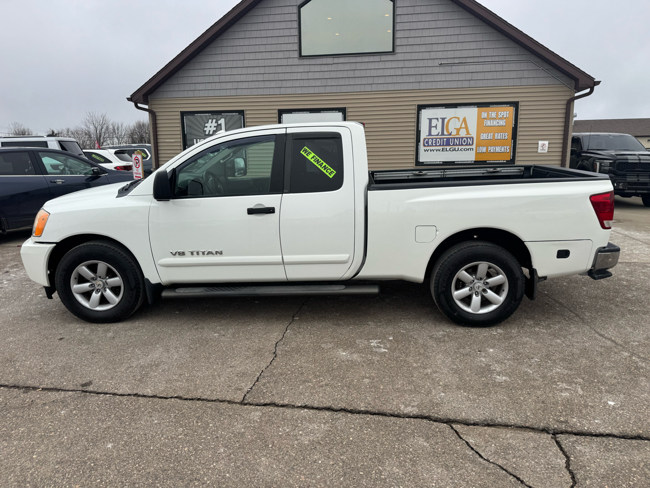 Nissan Titan S King Cab 2WD 2013
