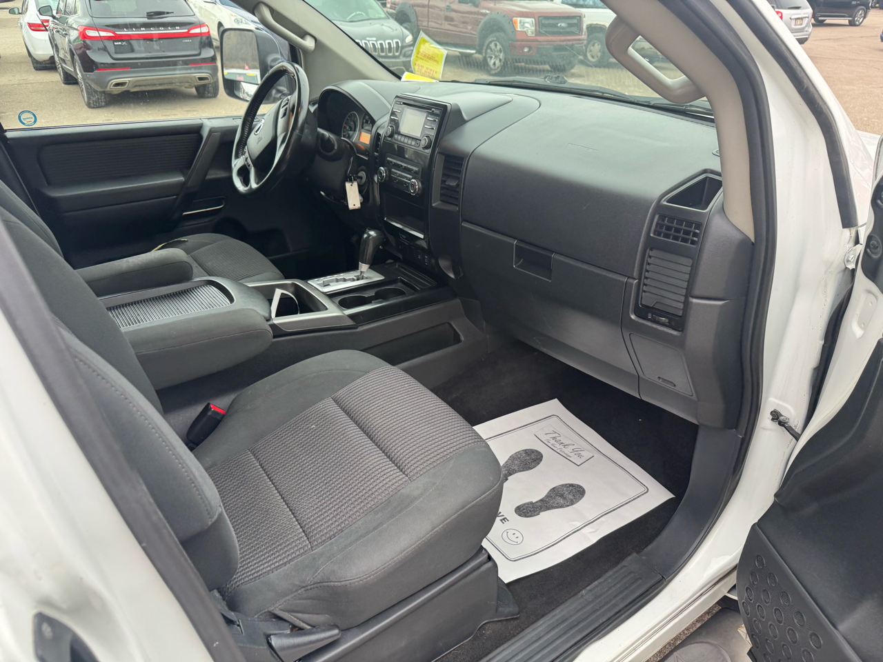 Nissan Titan S King Cab 2WD 2013