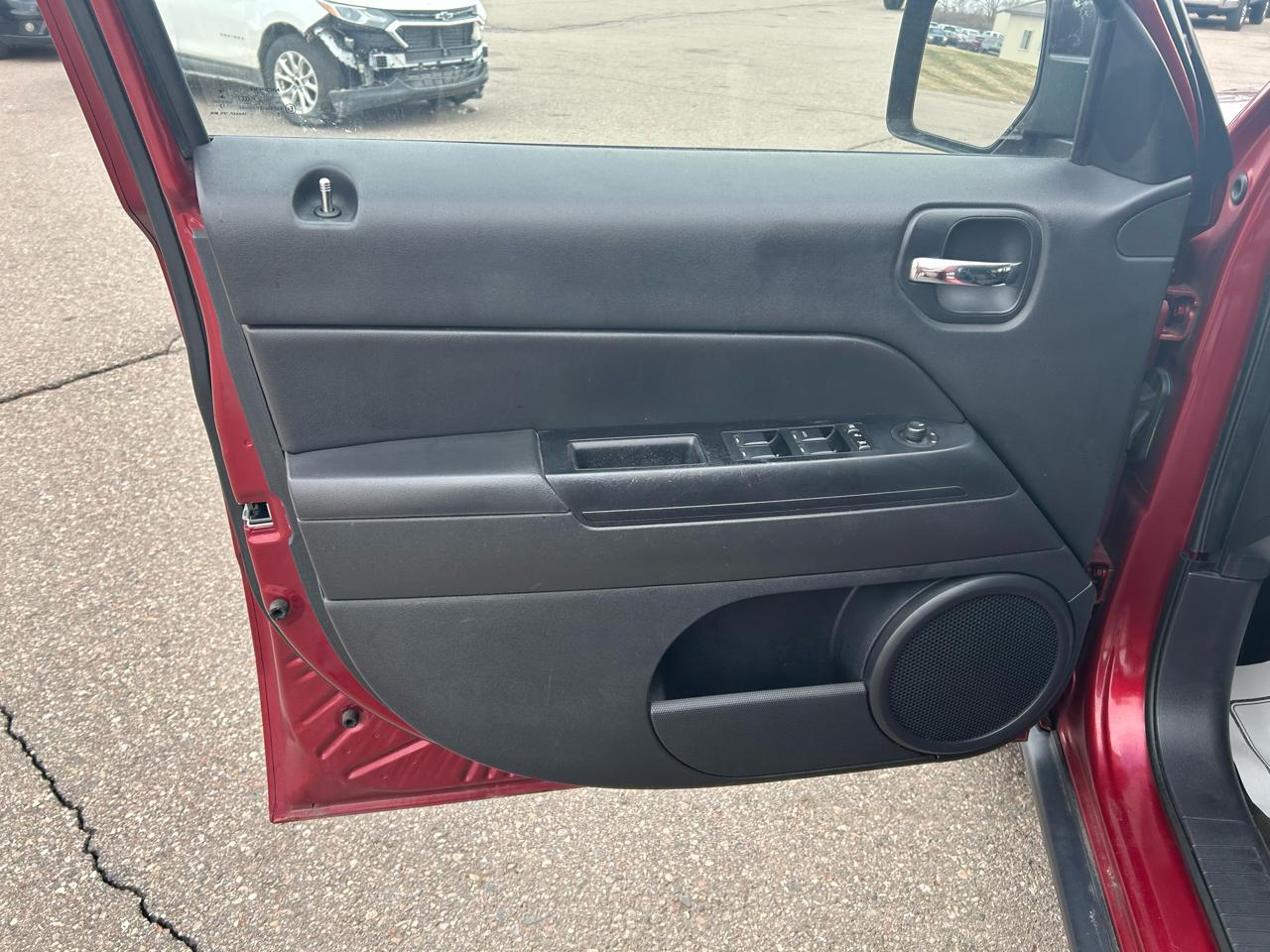 Jeep Patriot Latitude 2WD 2014