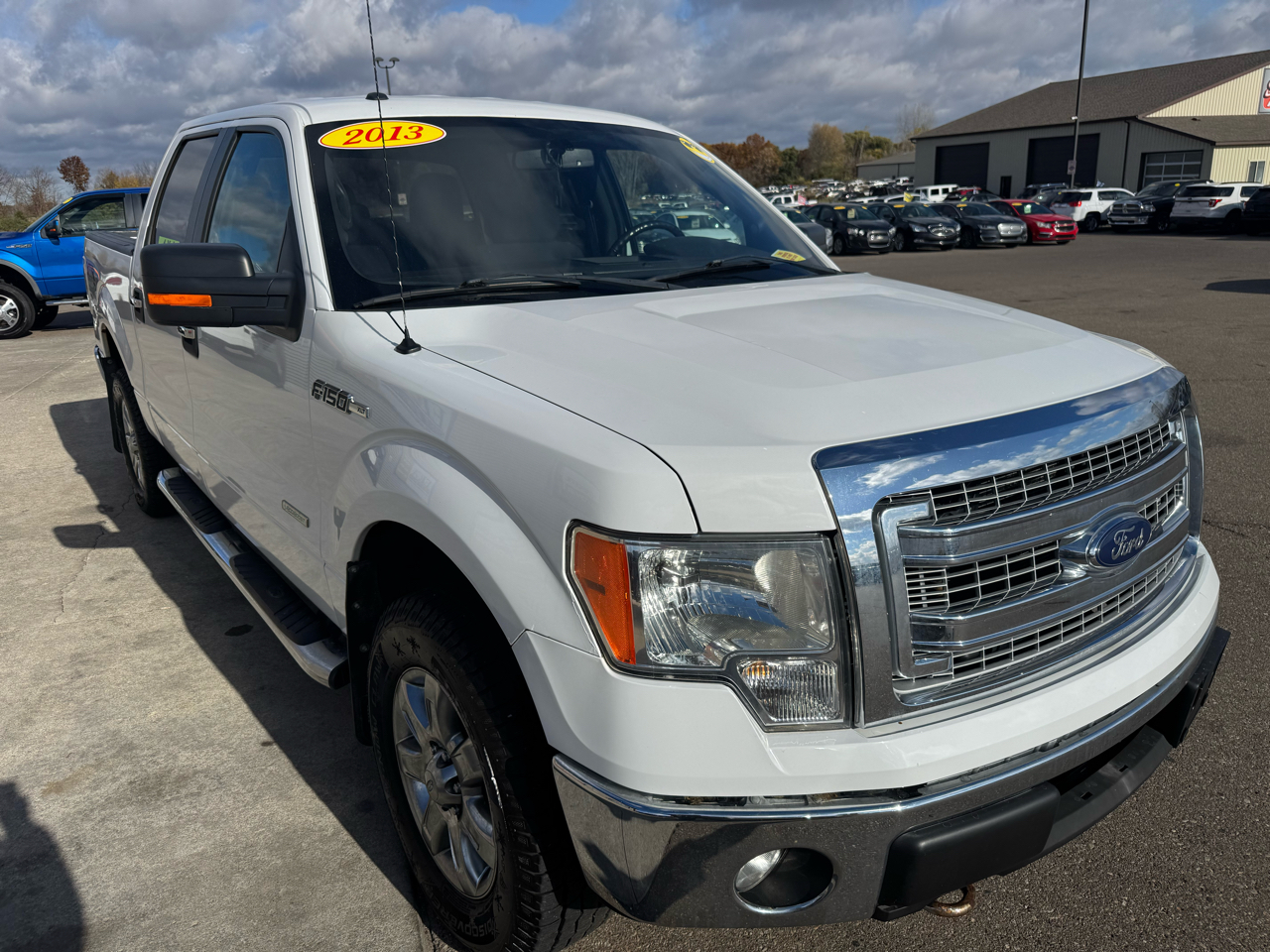 2013 Ford F-150 XLT photo 3