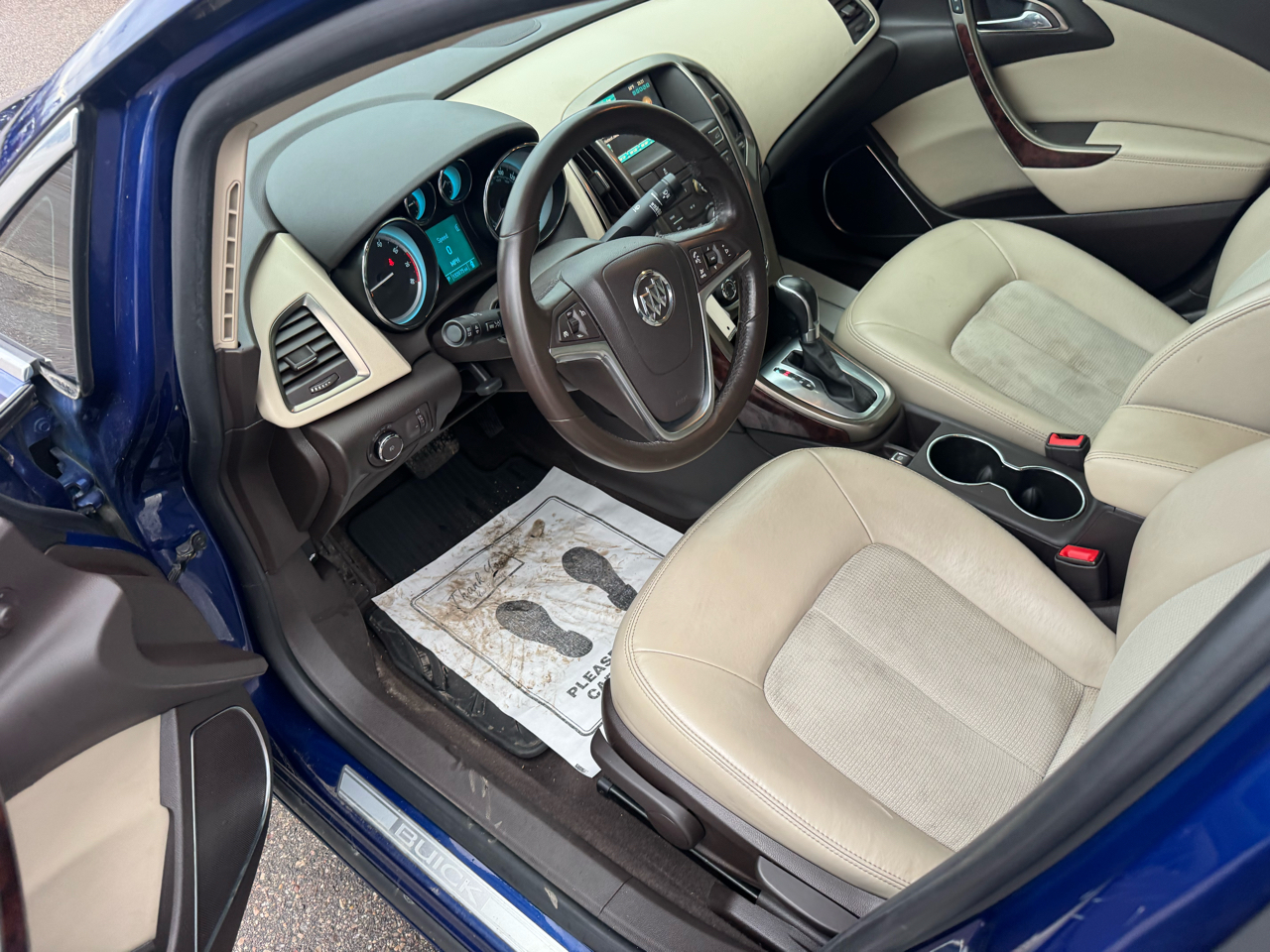 Buick Verano Base 2013