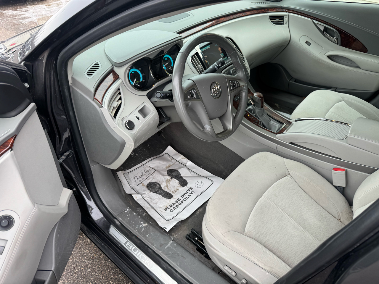 Buick LaCrosse Base 2013