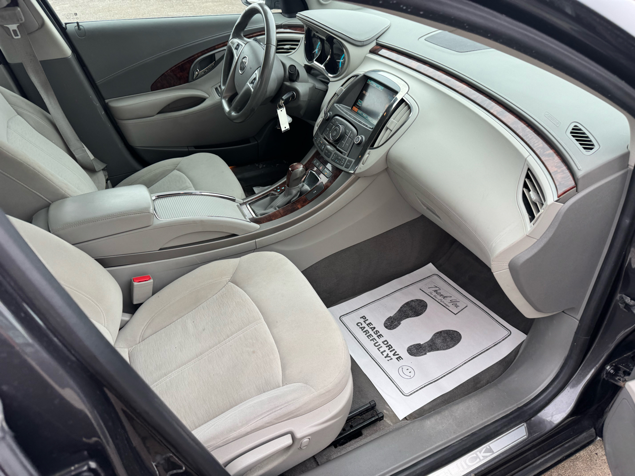 Buick LaCrosse Base 2013