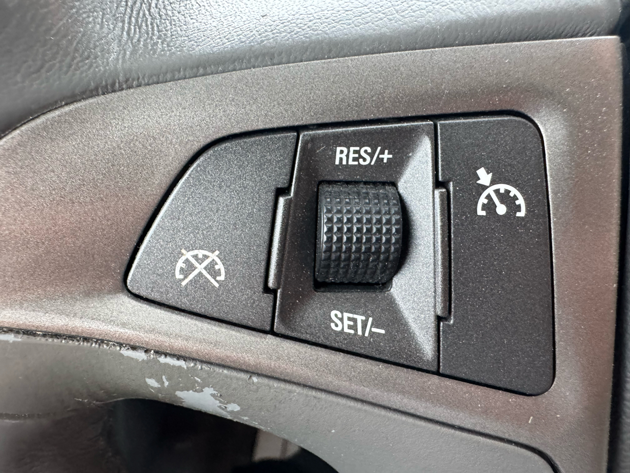 Buick LaCrosse Base 2013