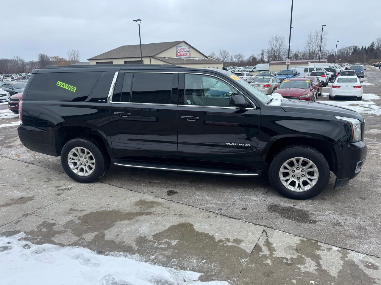 GMC Yukon XL SLE 4WD 2019