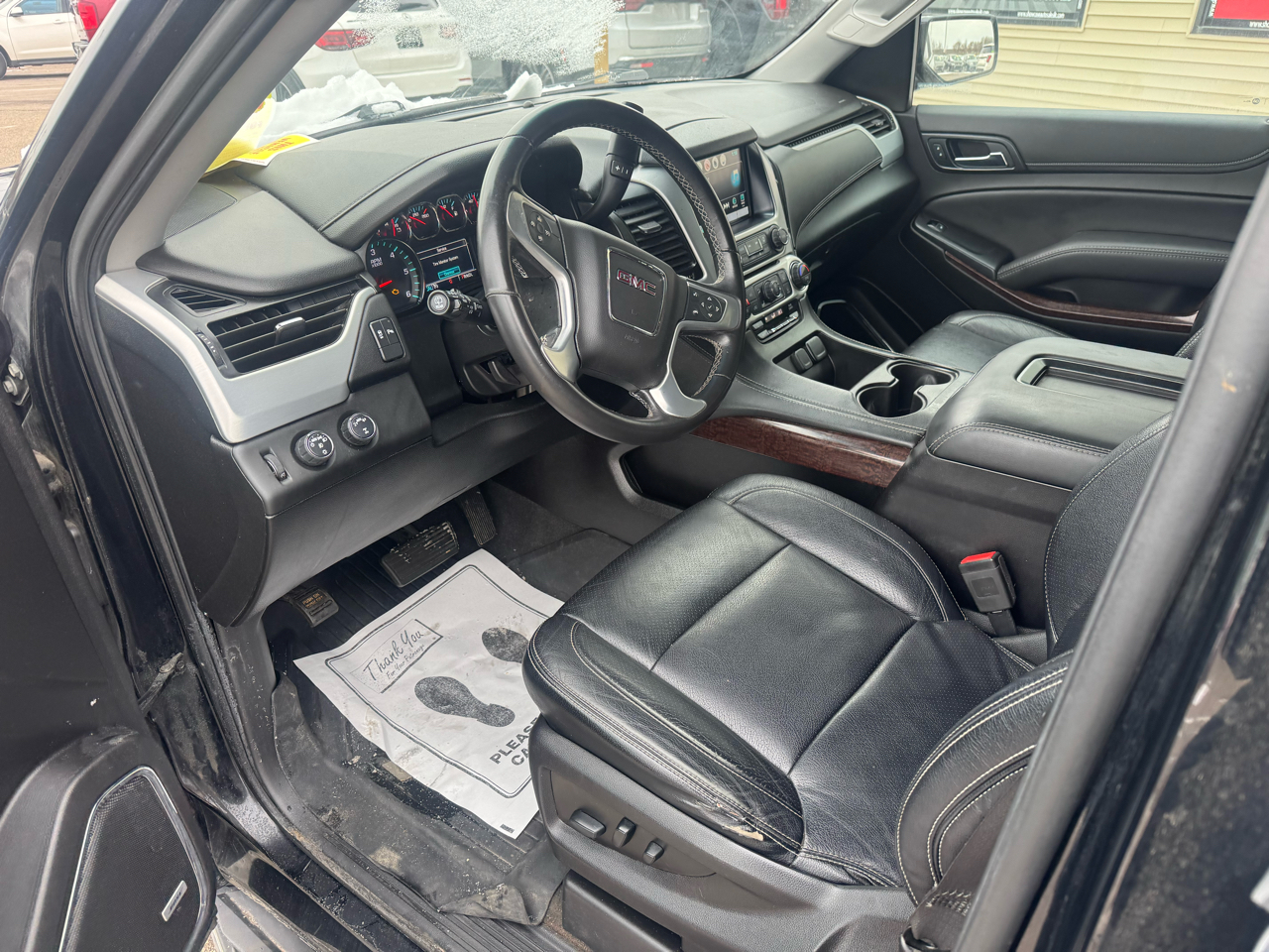 GMC Yukon XL SLE 4WD 2019