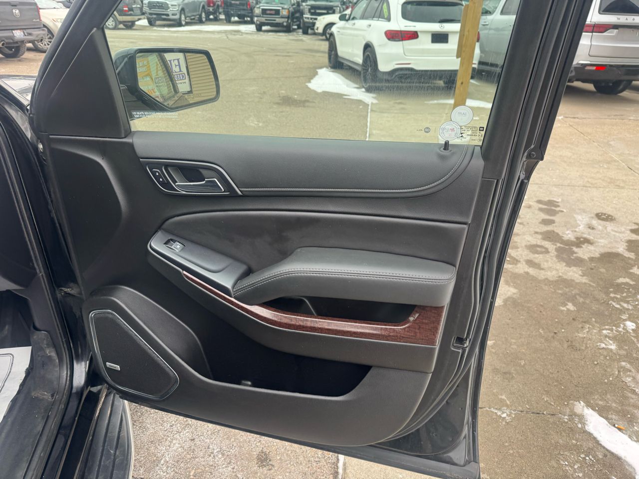 GMC Yukon XL SLE 4WD 2019