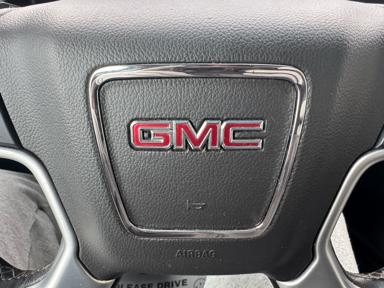 GMC Yukon XL SLE 4WD 2019