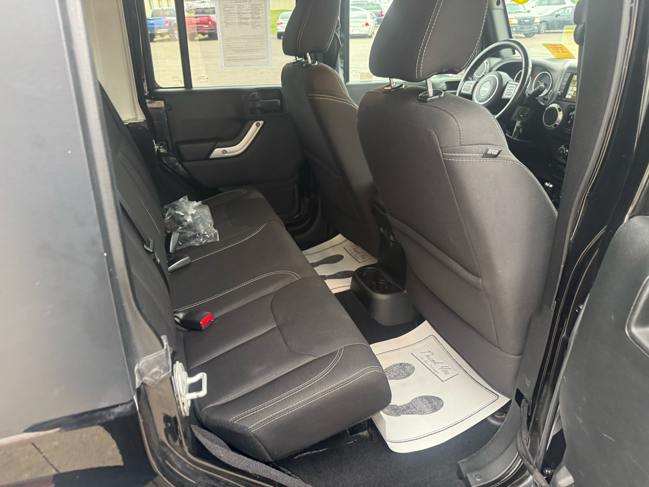 Jeep Wrangler Unlimited Sahara 4WD 2017