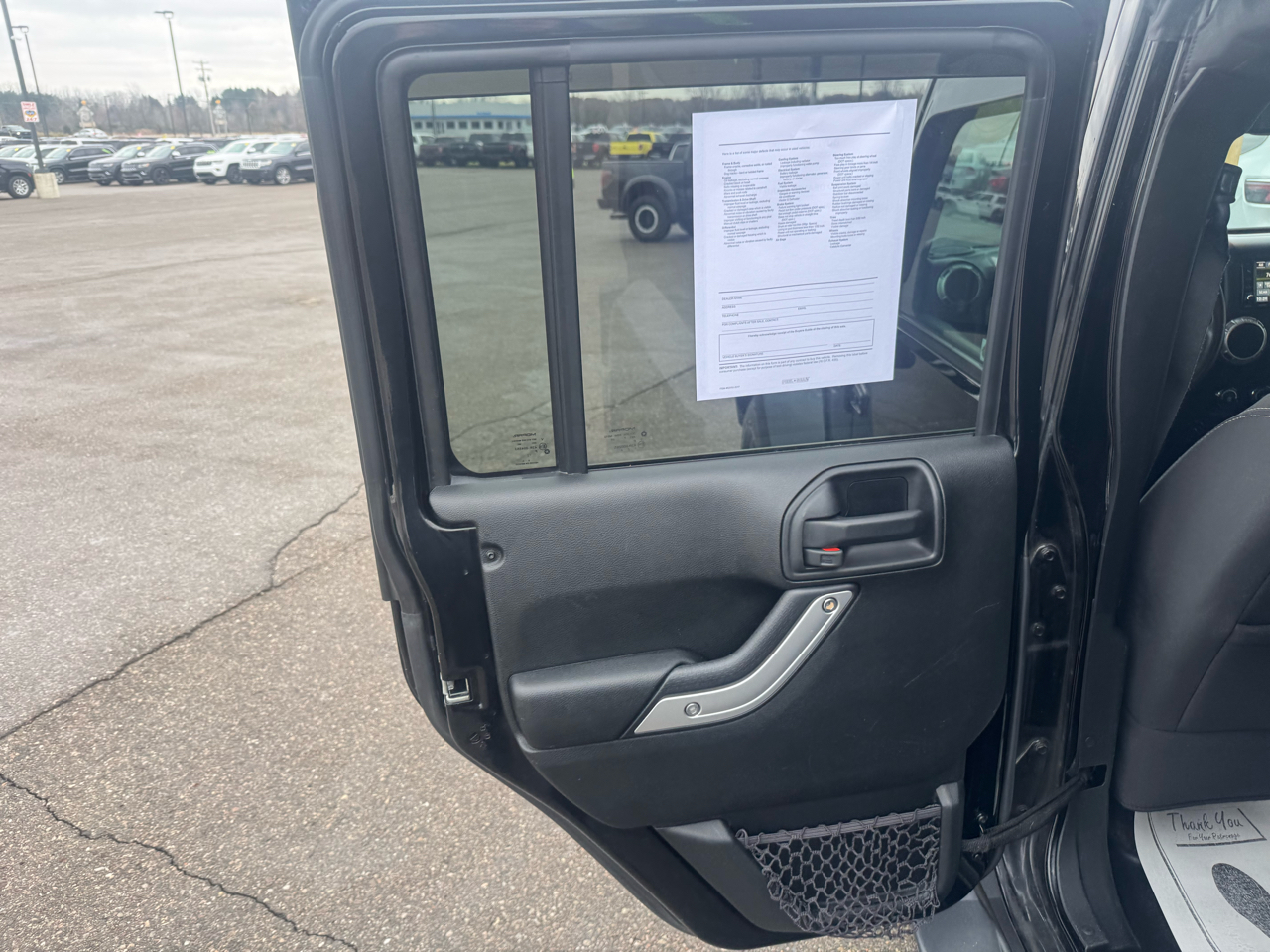 Jeep Wrangler Unlimited Sahara 4WD 2017