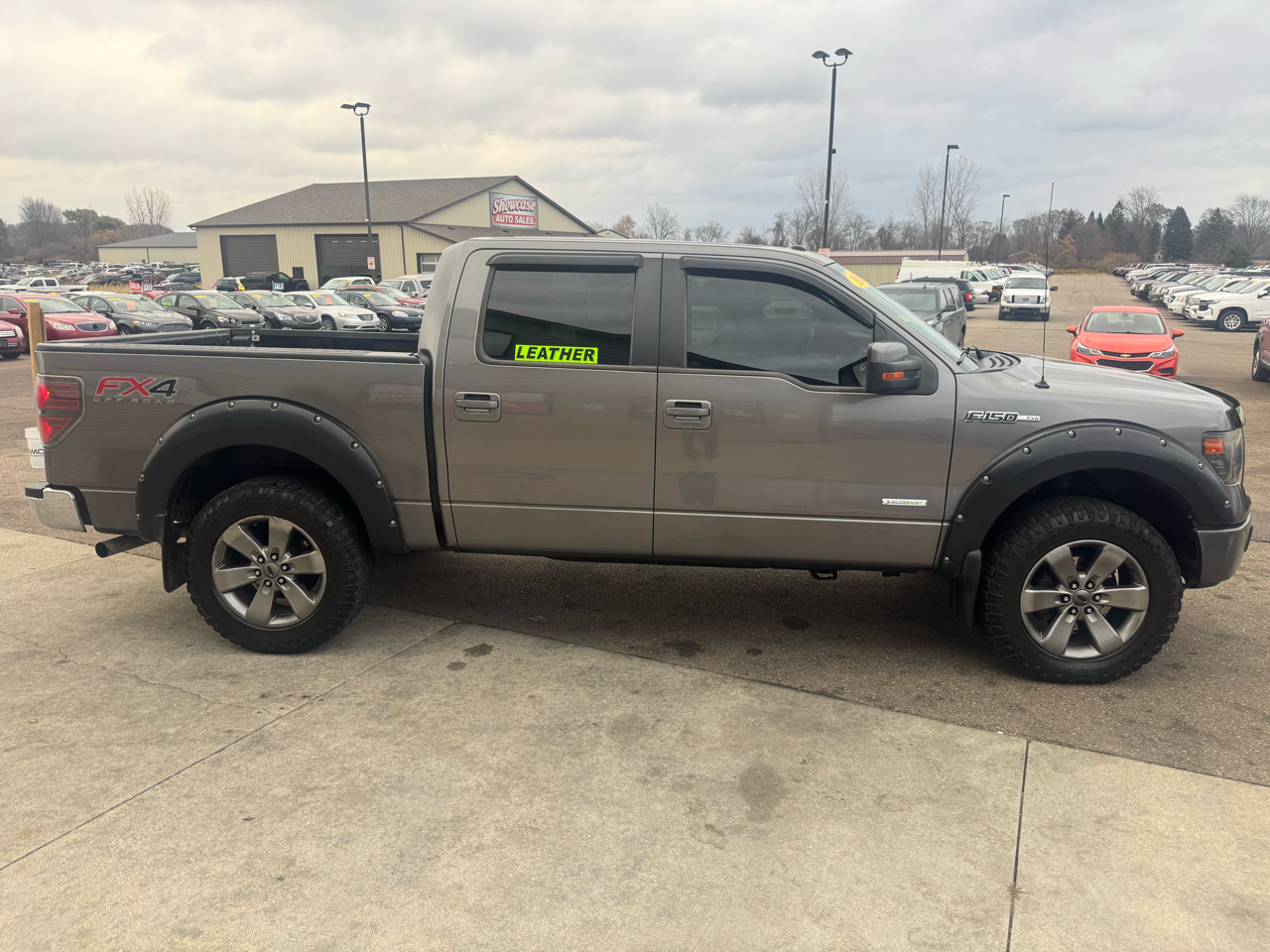 2013 Ford F-150 XLT photo 3