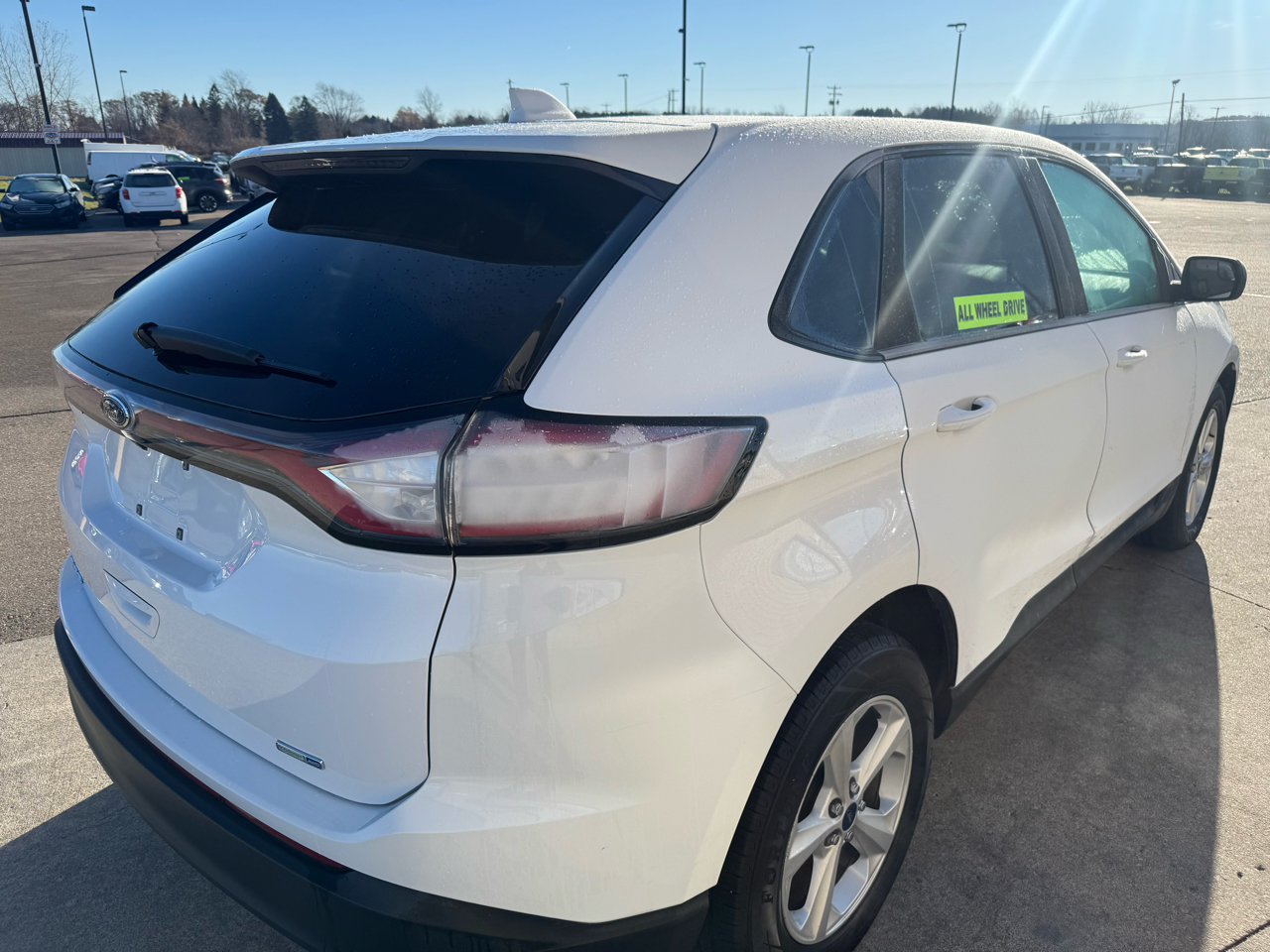 2018 Ford Edge SE photo 3