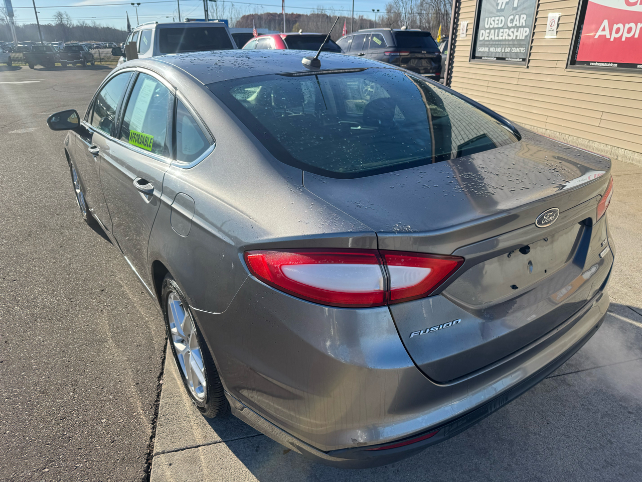 Ford Fusion SE 2014