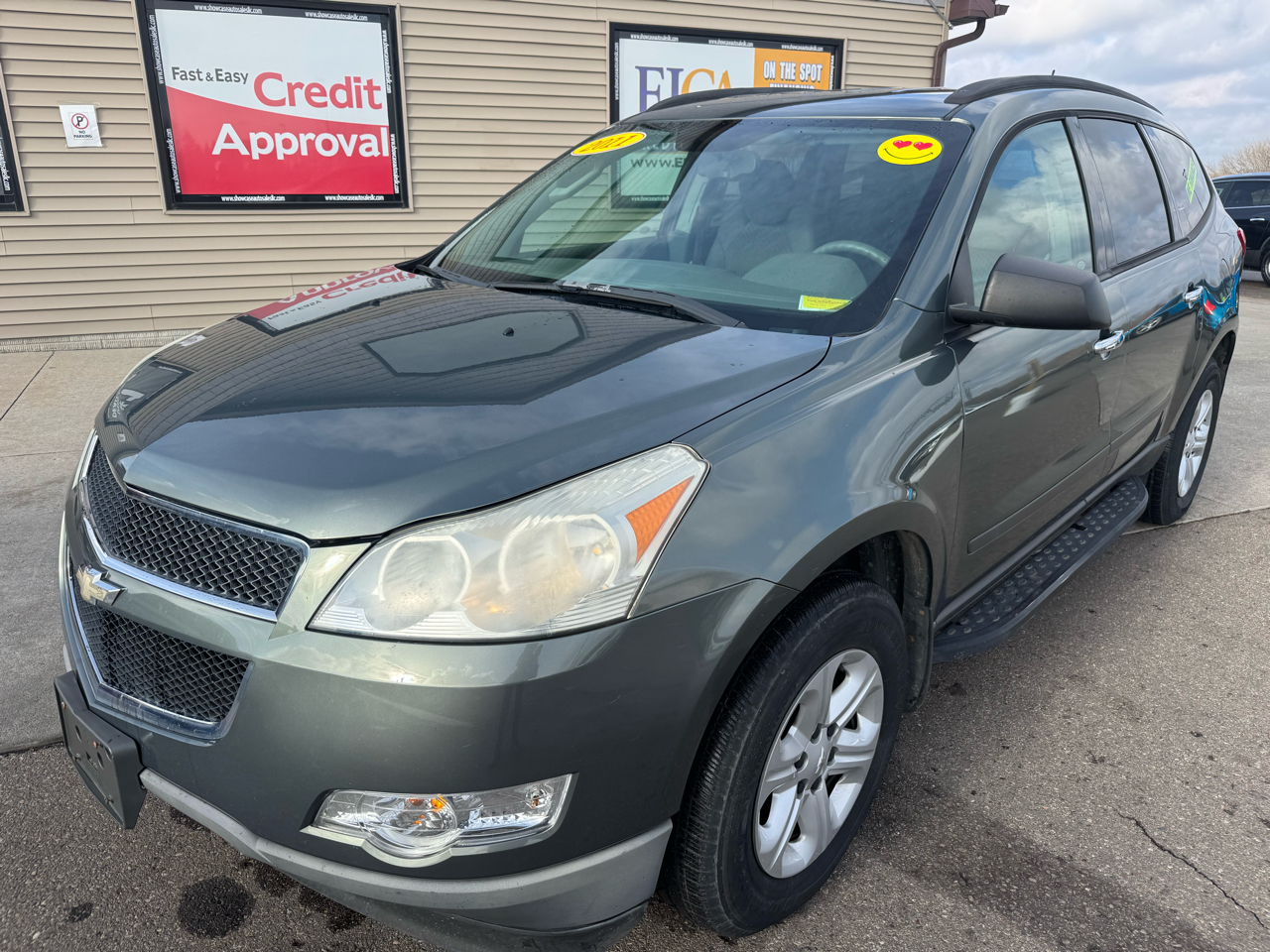 Chevrolet Traverse LS FWD 2011