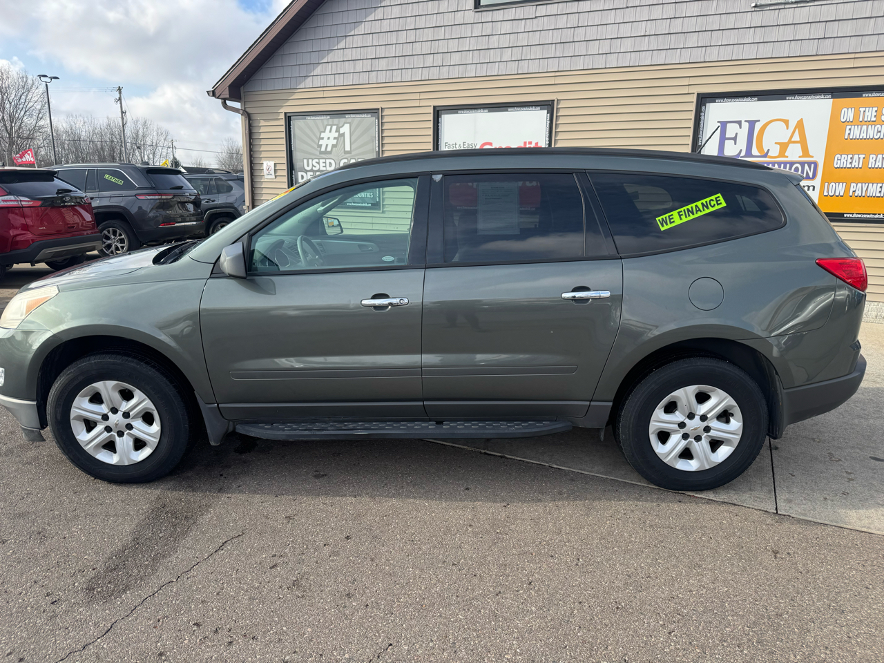 Chevrolet Traverse LS FWD 2011