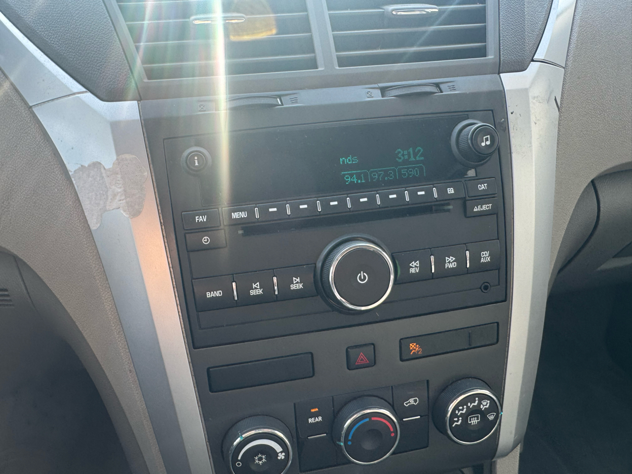 Chevrolet Traverse LS FWD 2011