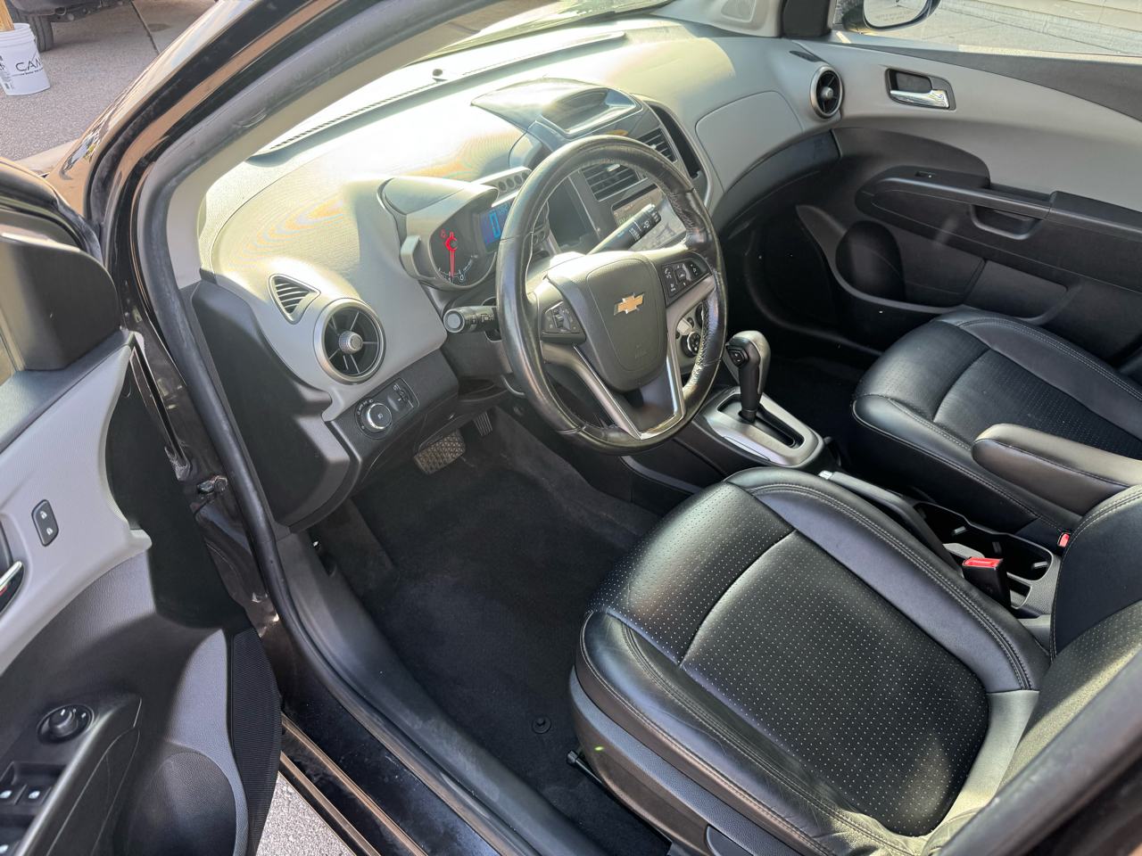 Chevrolet Sonic LTZ Auto 5-Door 2014