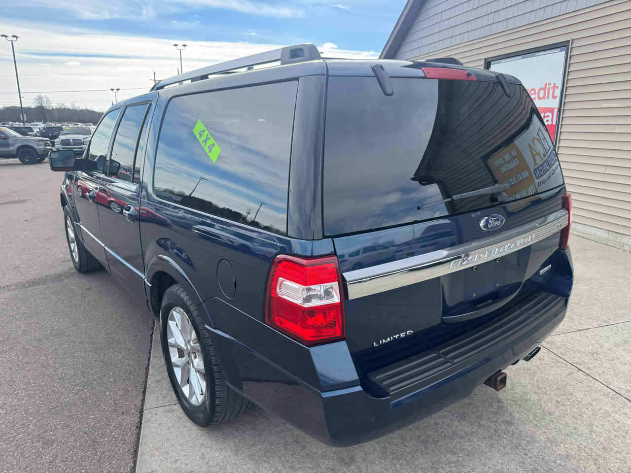 Ford Expedition EL Limited 4WD 2017