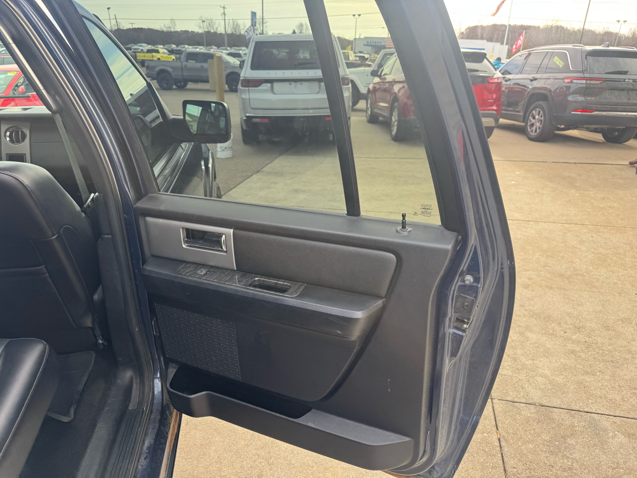 Ford Expedition EL Limited 4WD 2017