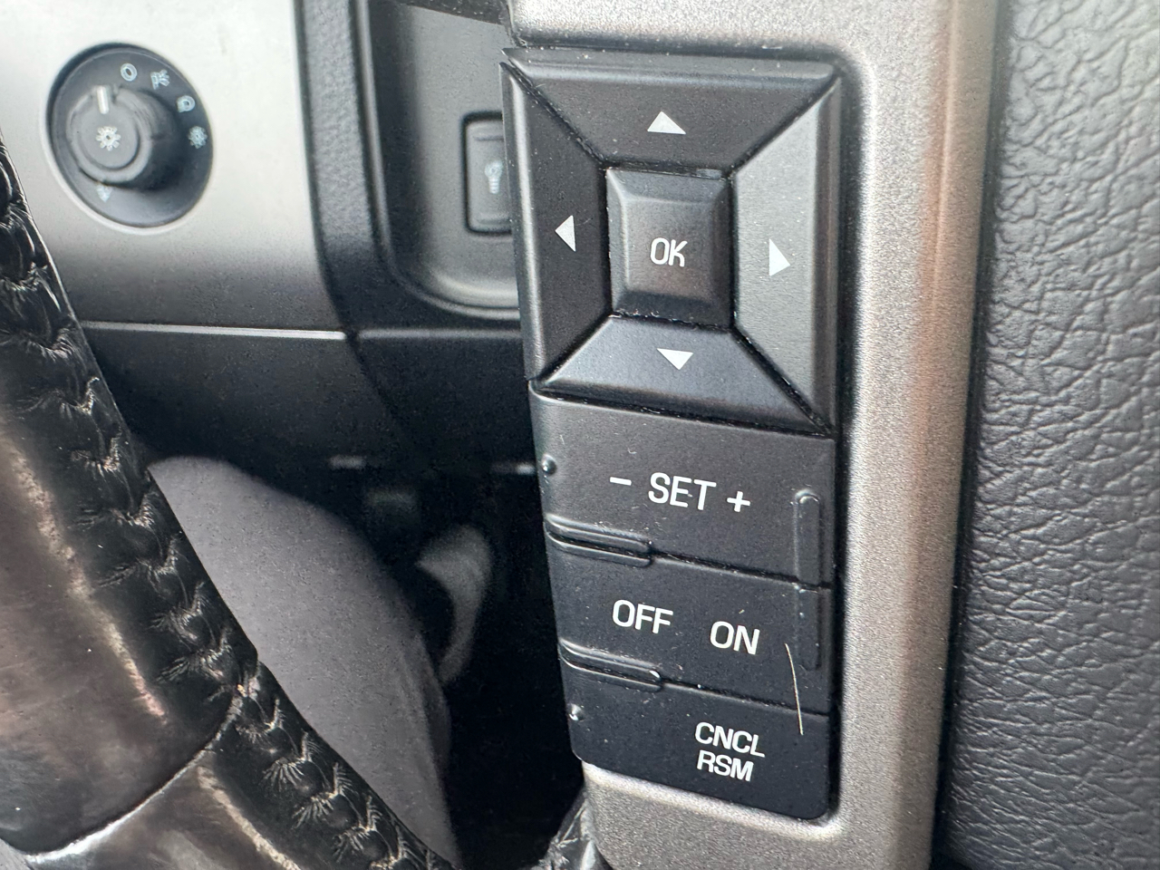 Ford Expedition EL Limited 4WD 2017