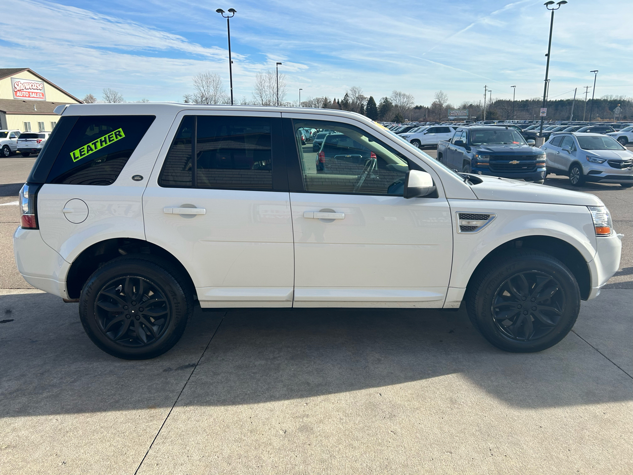 2014 Land Rover LR2 HSE photo 4